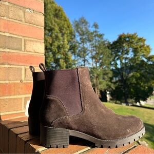 Suede Brown Boots